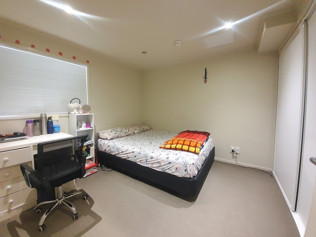 City Centre - Fully Furnished 1 Bedroom Apartment With A Carpark photo