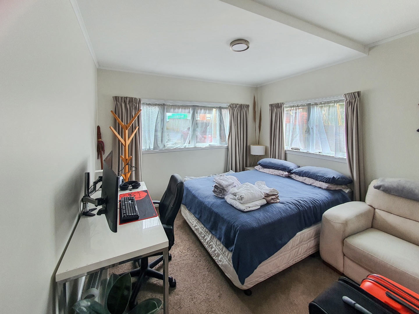 GLEN EDEN/KELSTON - 2 Bedroom home photo