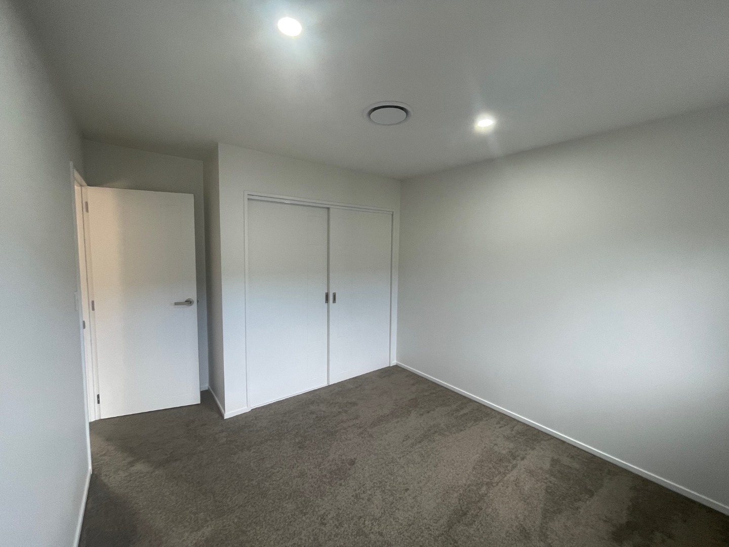 Mount Wellington, 3brm House  photo