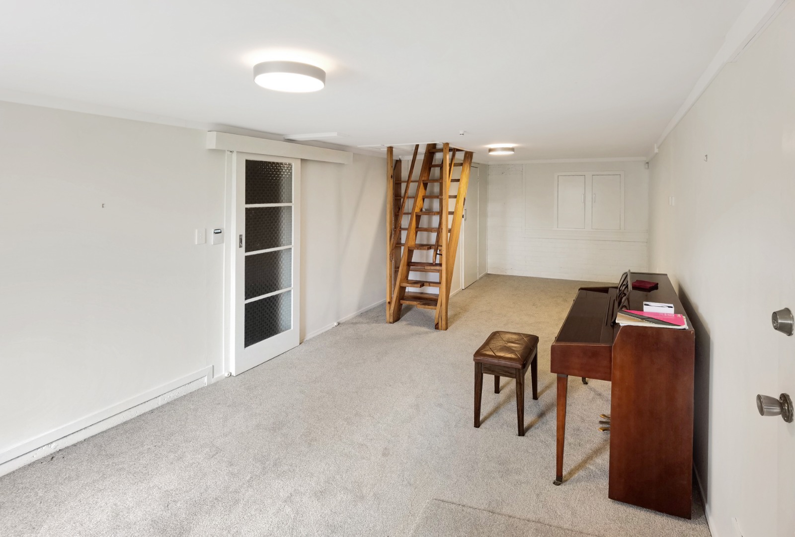 REMUERA -  3 bedroom family home photo