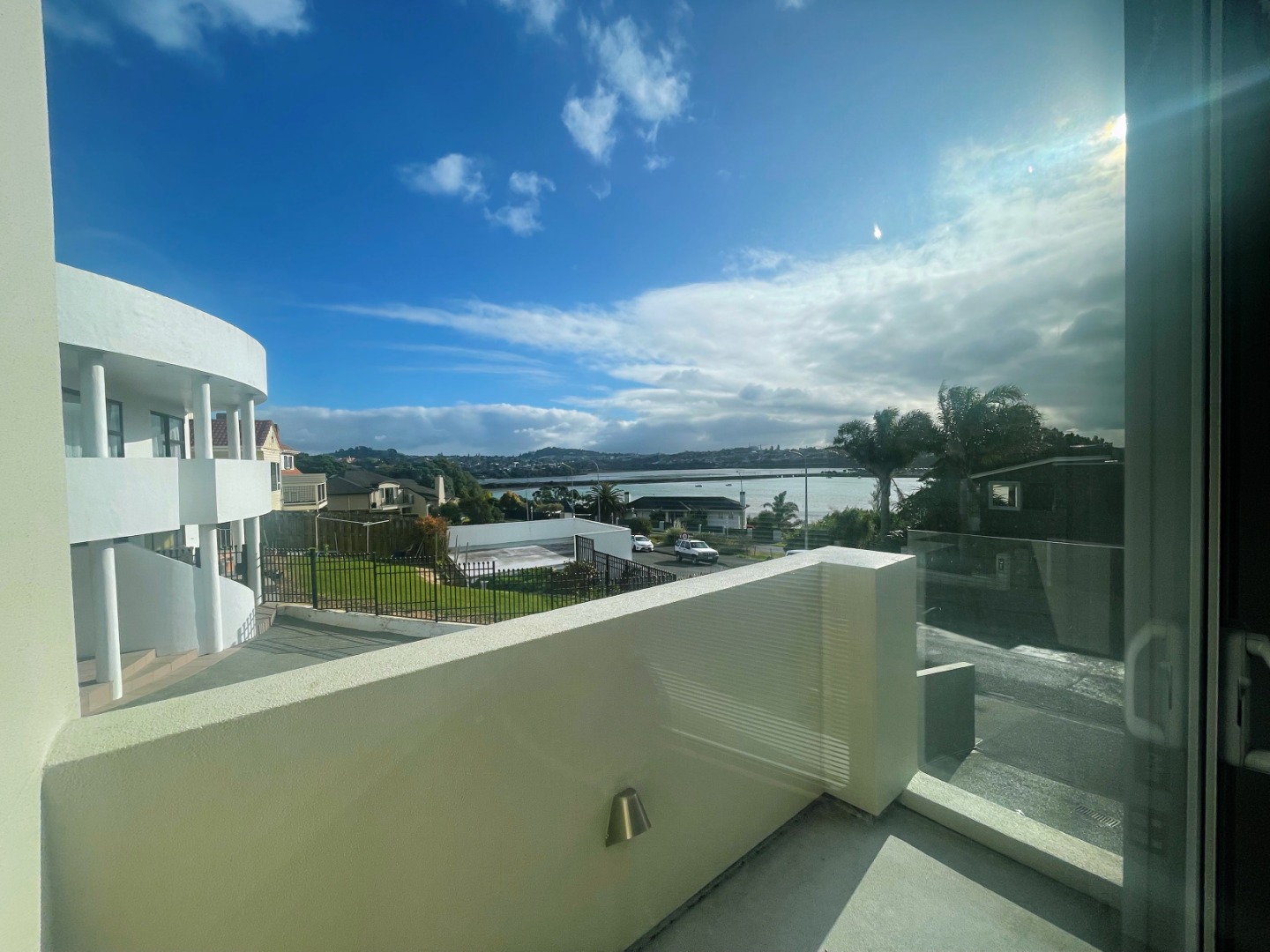 5 bedroom 4 bathroom Family home with Sea view   photo