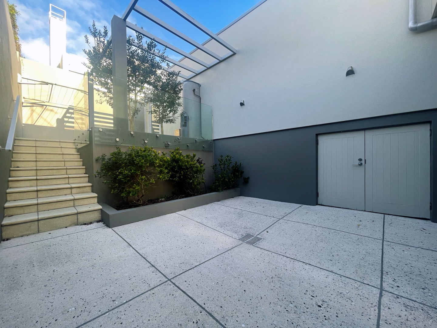 5 bedroom 4 bathroom Family home with Sea view   photo