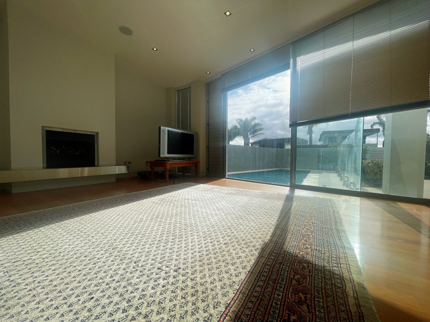 5 bedroom 4 bathroom Family home with Sea view   photo