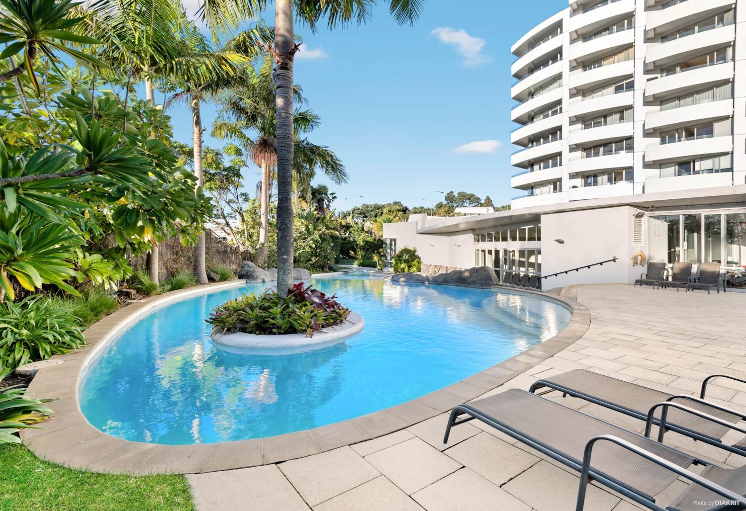 The Mirage - 2 Bedroom, 2 Bathroom, 2 Carparks photo