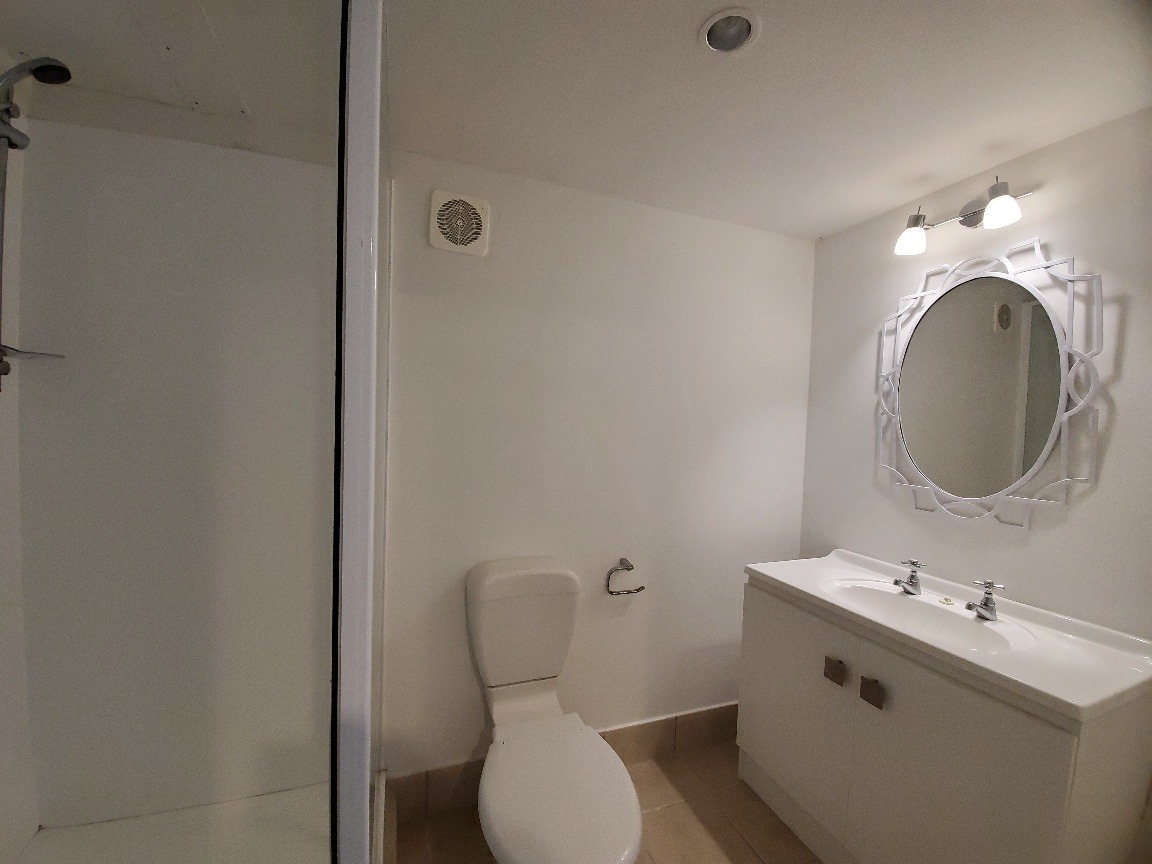 BROWNS BAY - 3 Bedroom Townhouse photo