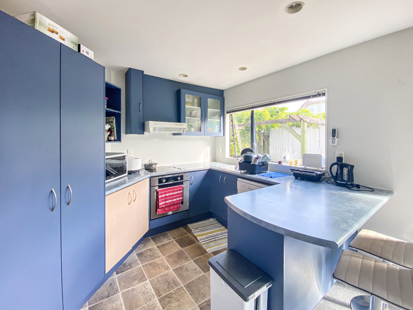 ELLERSLIE - 3 Bedroom House in a good location photo