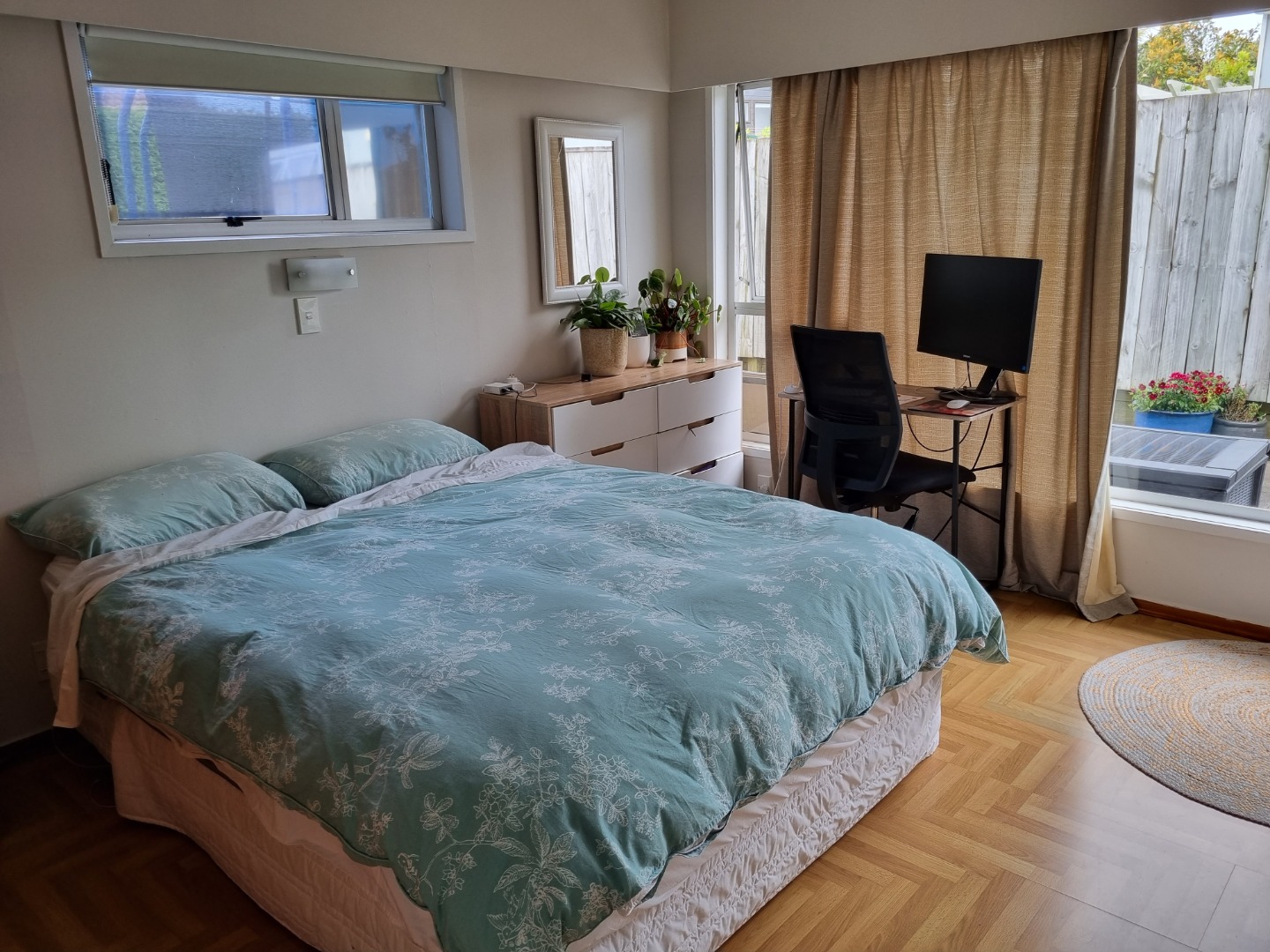 GREENLANE - Peace and Privacy photo