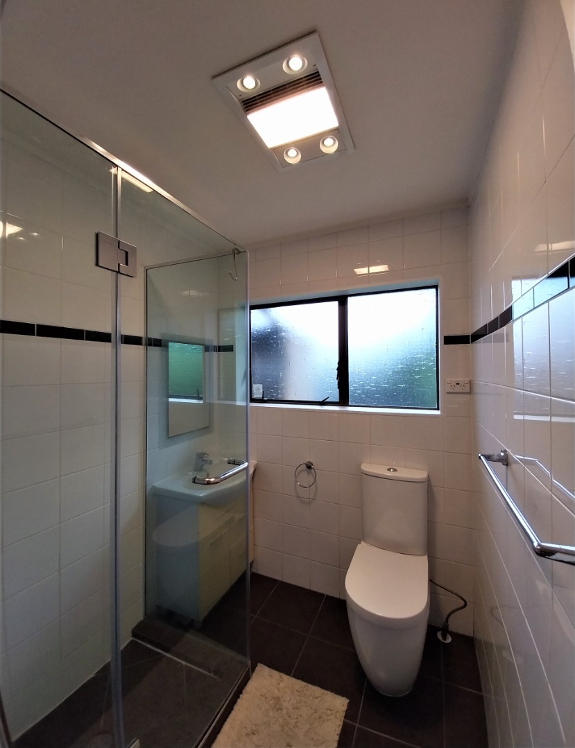 Sunny and Quiet 3x bed Unit photo