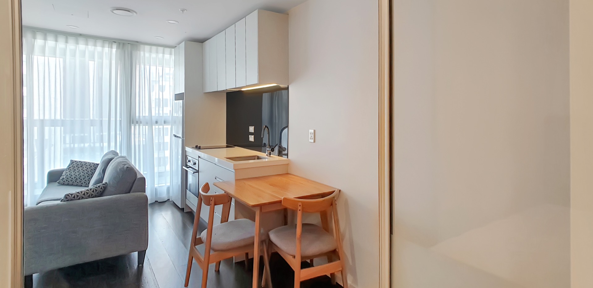 AUCKLAND CENTRAL - 1 Bedroom Apartment photo