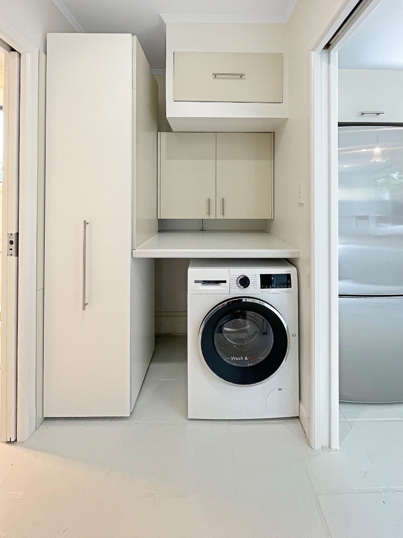 Mangere Bridge - Freshly Renovated photo