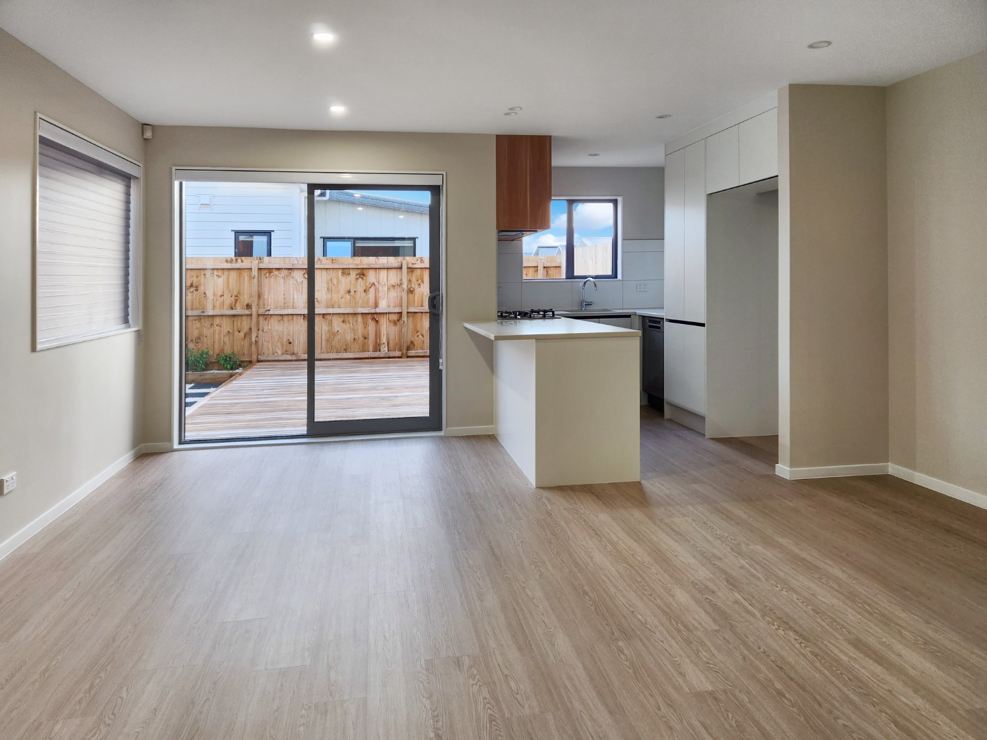 Takanini - New Build 3 bedroom Townhouse photo
