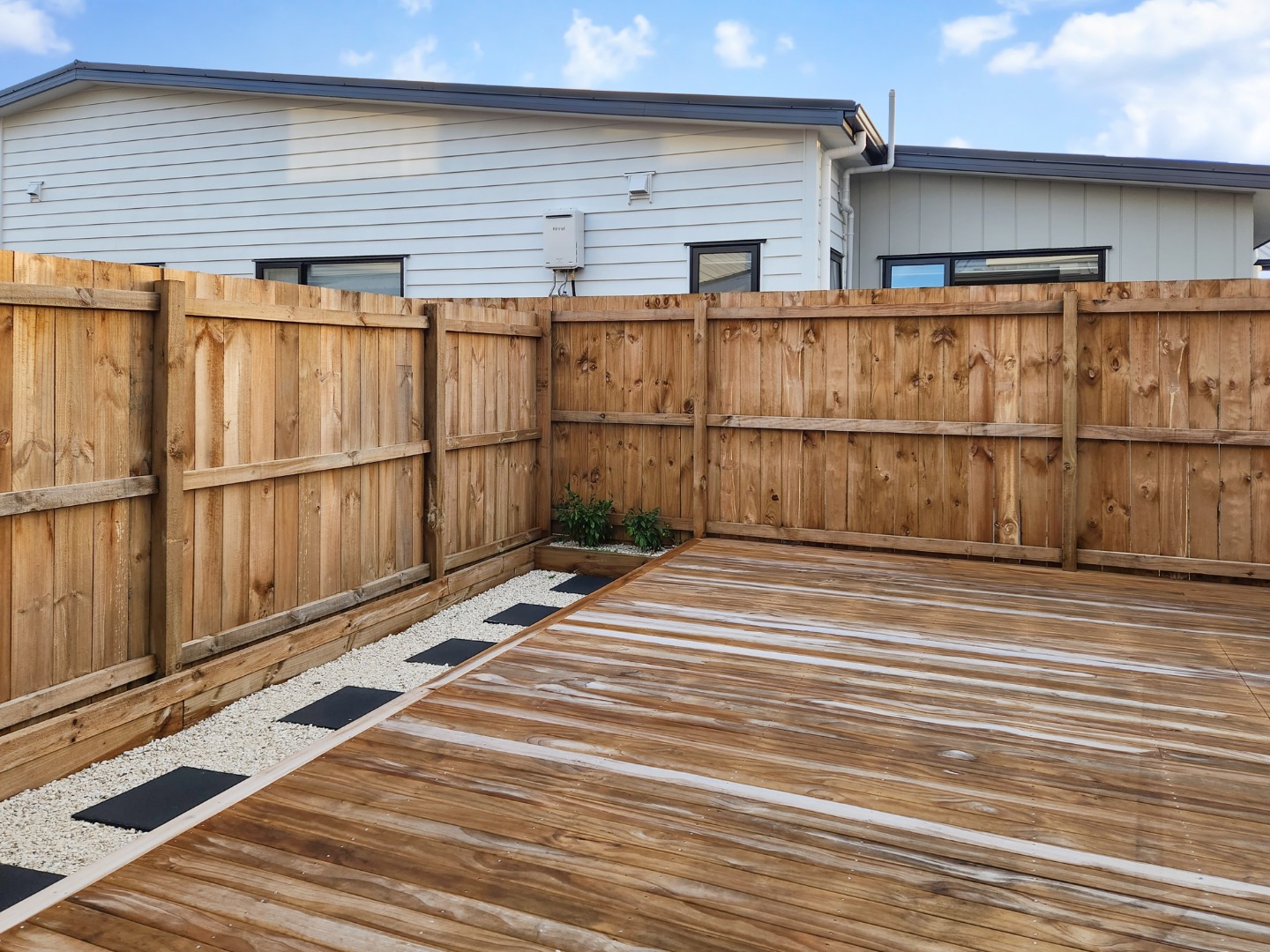 Takanini - New Build 3 bedroom Townhouse photo