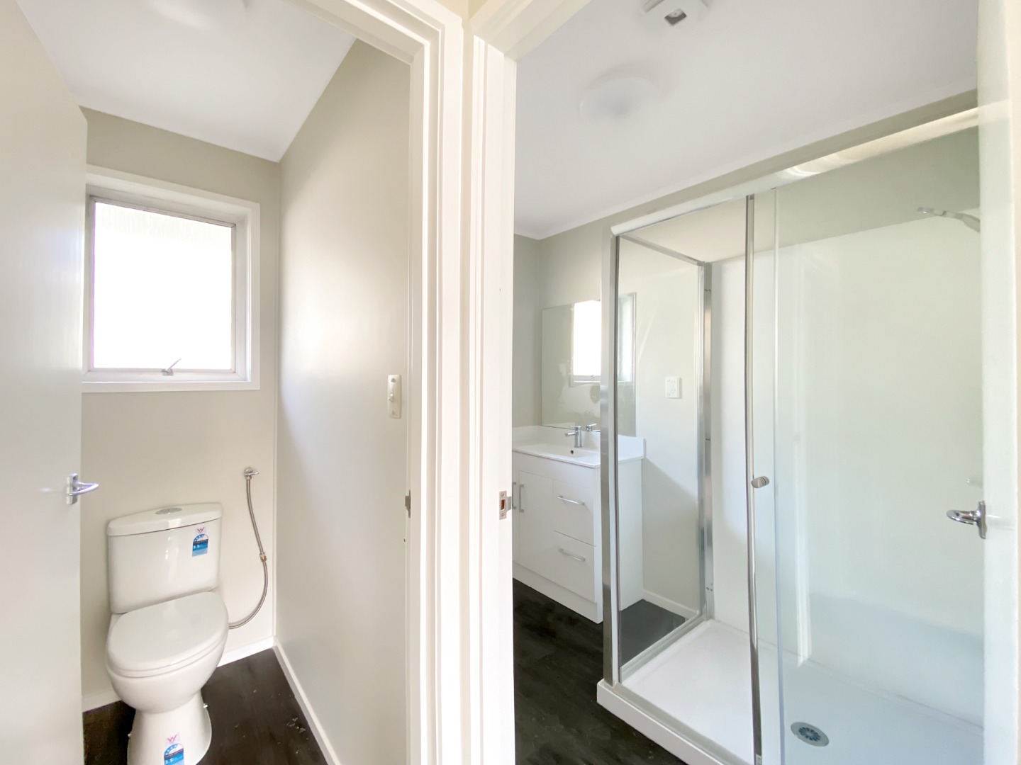 MT ALBERT - 2 bedroom unit with a garage photo