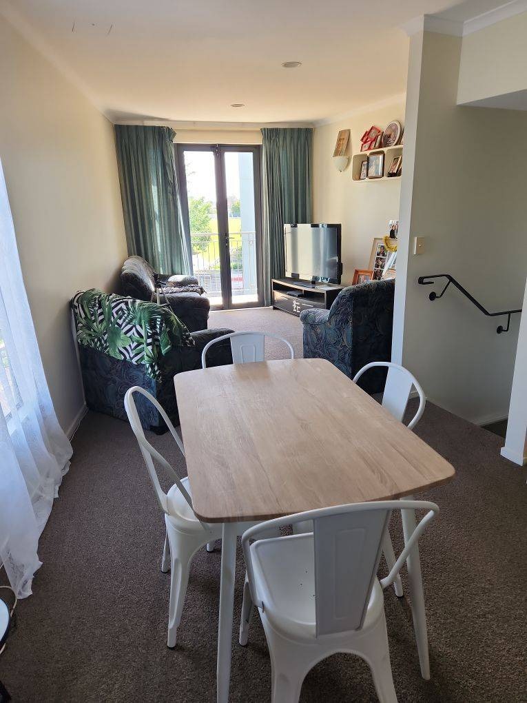 PAPATOETOE - Shirley Road 3 Bedroom Townhouse photo