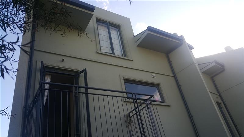 PAPATOETOE - Shirley Road 3 Bedroom Townhouse photo