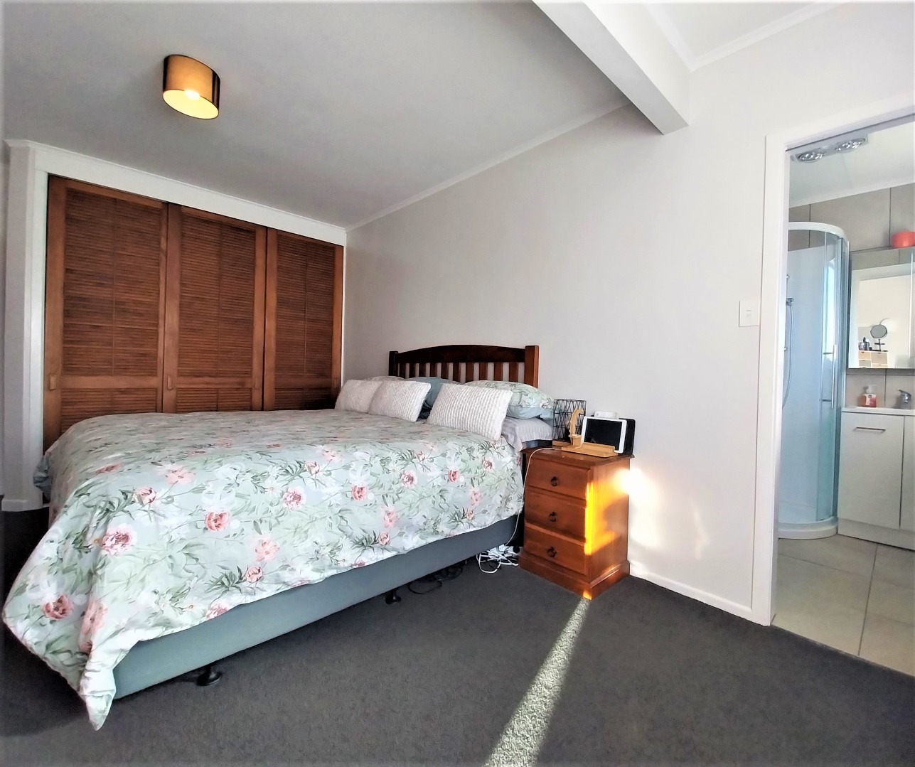 Wonderful Quiet Family Home photo