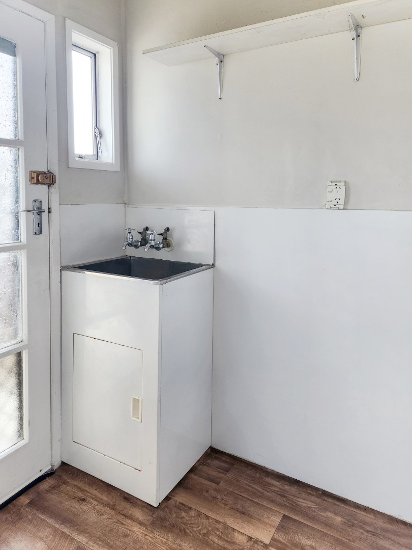 MANUREWA 2 Bedroom Unit  photo