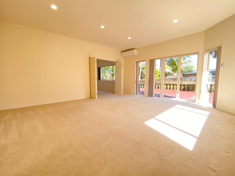 EPSOM - 4 Bedrooms and 3 Bathroom House photo