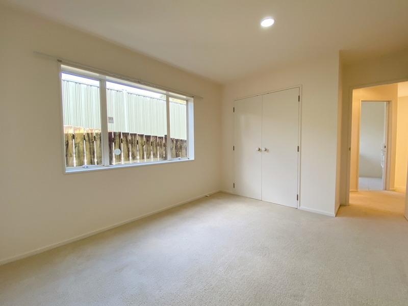EPSOM - 4 Bedrooms and 3 Bathroom House photo