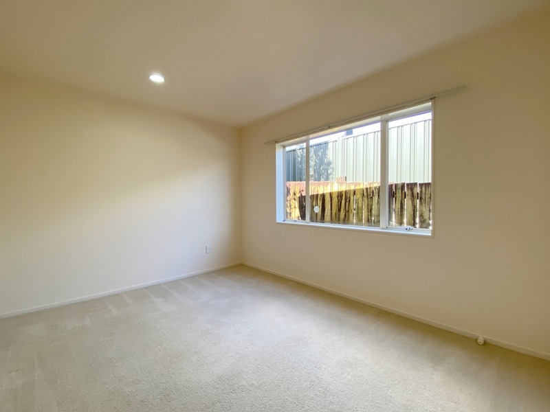 EPSOM - 4 Bedrooms and 3 Bathroom House photo