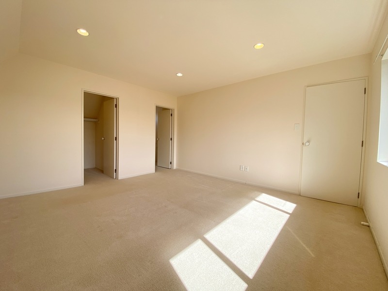 EPSOM - 4 Bedrooms and 3 Bathroom House photo