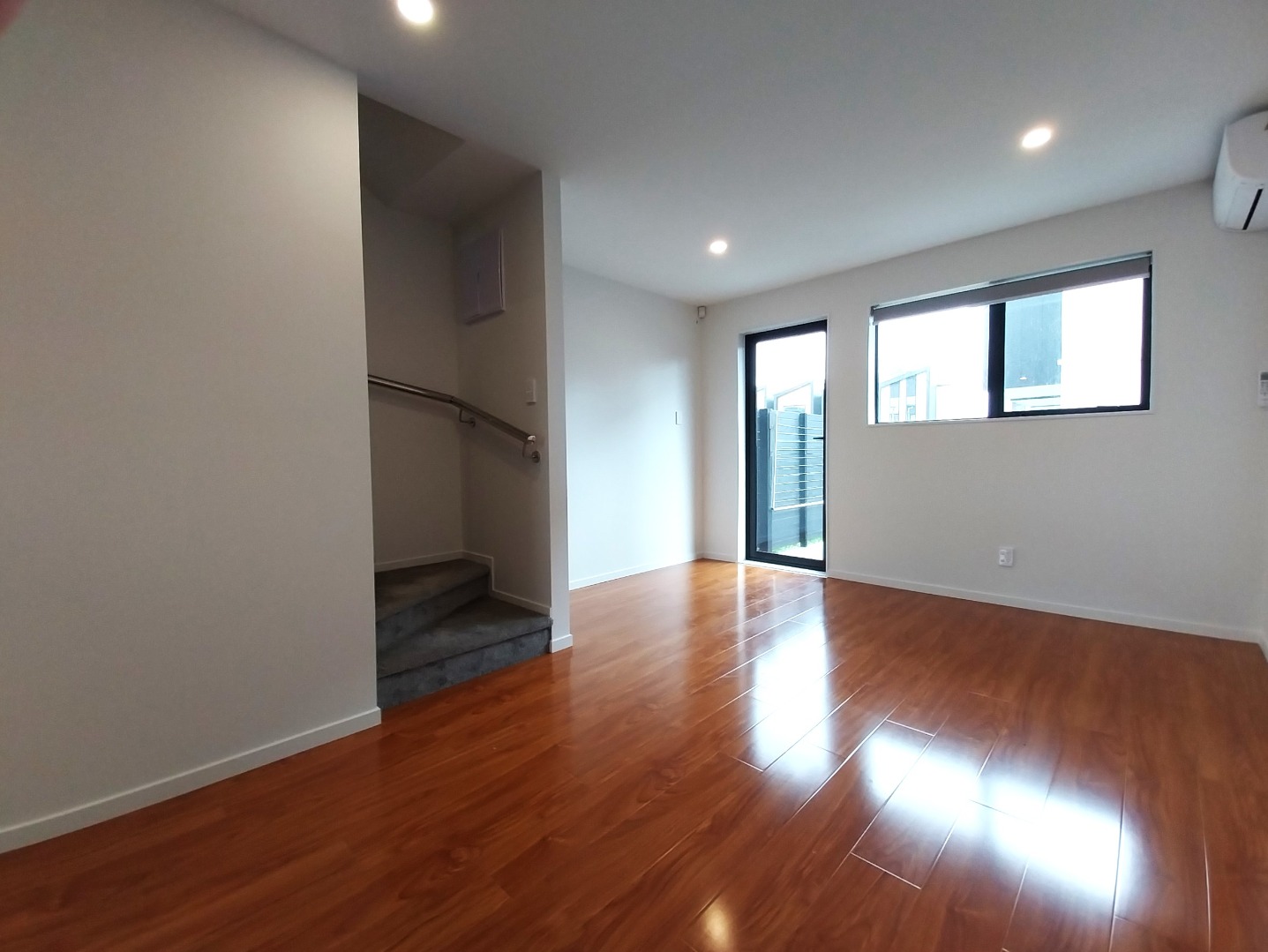 New Henderson Townhouse  photo