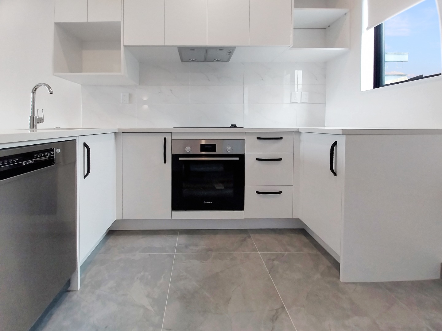 Townhouse Elevated Views! photo