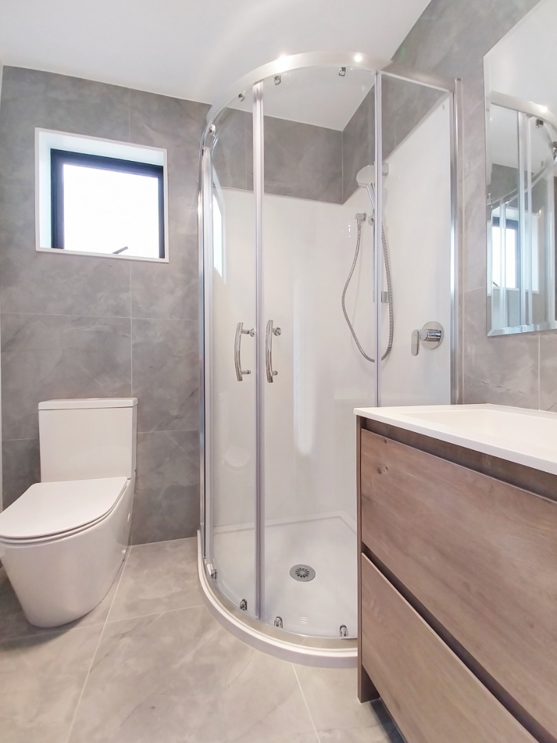 Townhouse Elevated Views! photo