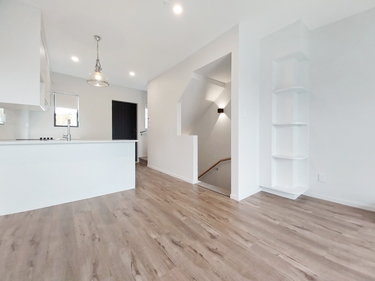 Townhouse Elevated Views! photo