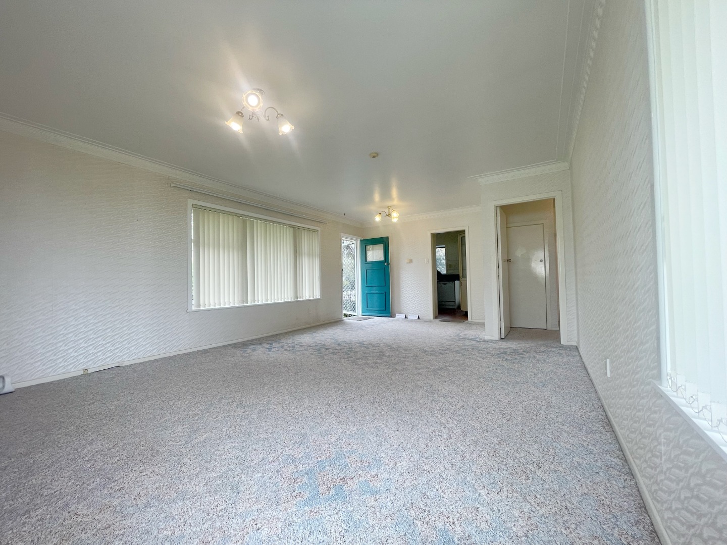 Sunny cozy two bedroom unit in a sought-after Royal Oak. photo