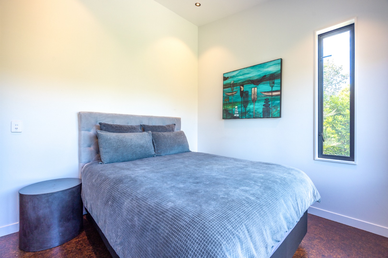 Enclosure Bay Retreat $795 p/w photo