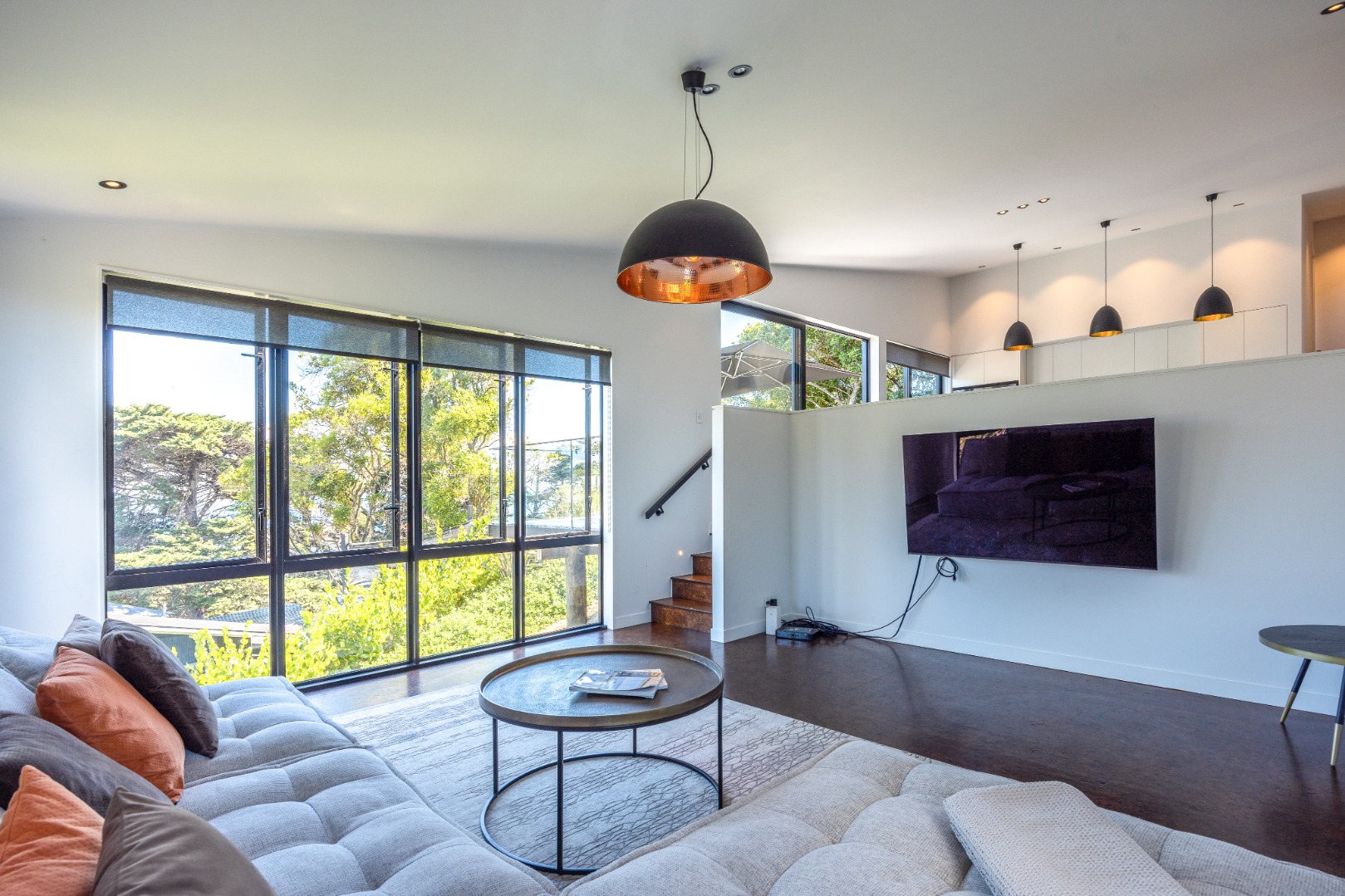 Enclosure Bay Retreat $725 p/w photo