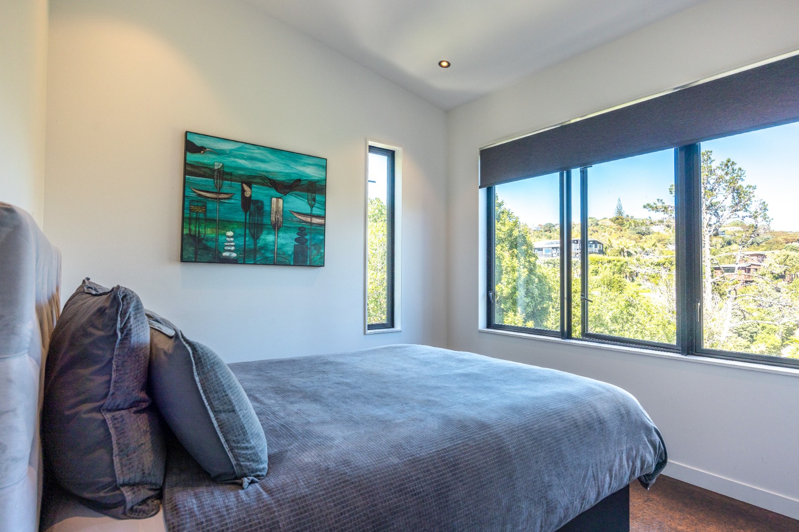 Enclosure Bay Retreat $725 p/w photo