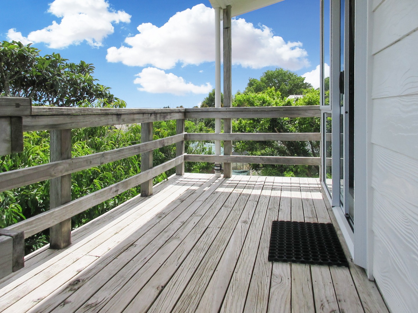 WHERE TOWN MEETS COUNTRY-2 BED-STILLWATER! photo