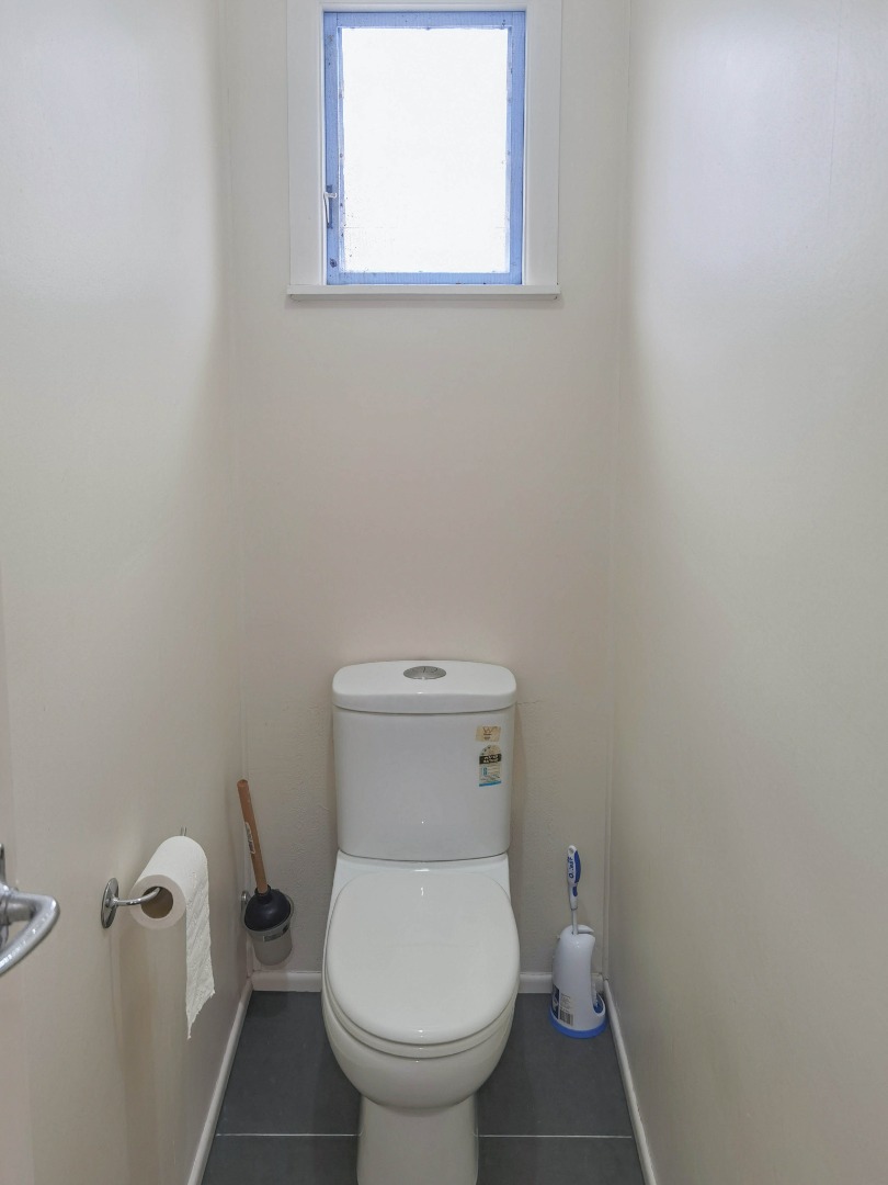 GLENFIELD - 3 Bedroom Family Home photo