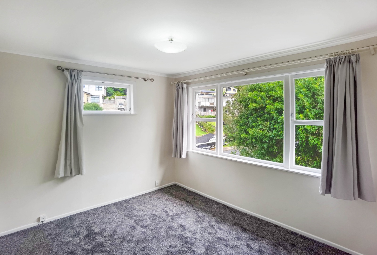 GLENFIELD - 3 Bedroom Family Home photo