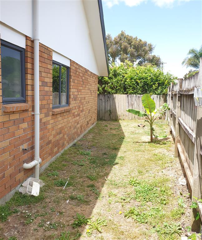 Charming 2-Bedroom Home in Mangere East, Manukau – $530/Week photo