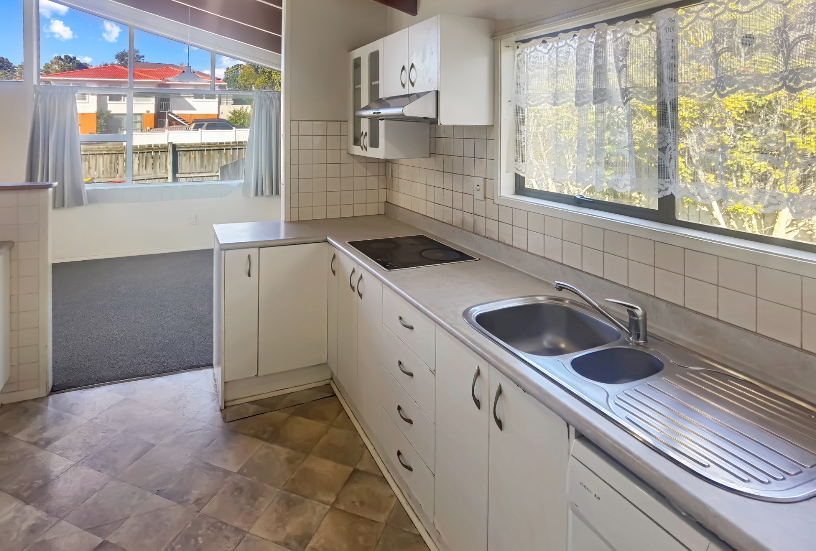 Bucklands Beach - 4 Bedoom Home Zone for Macleans College photo