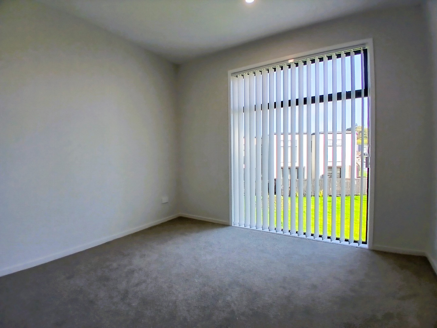 3 Bdrm Townhouse  in Mangere Bridge  photo