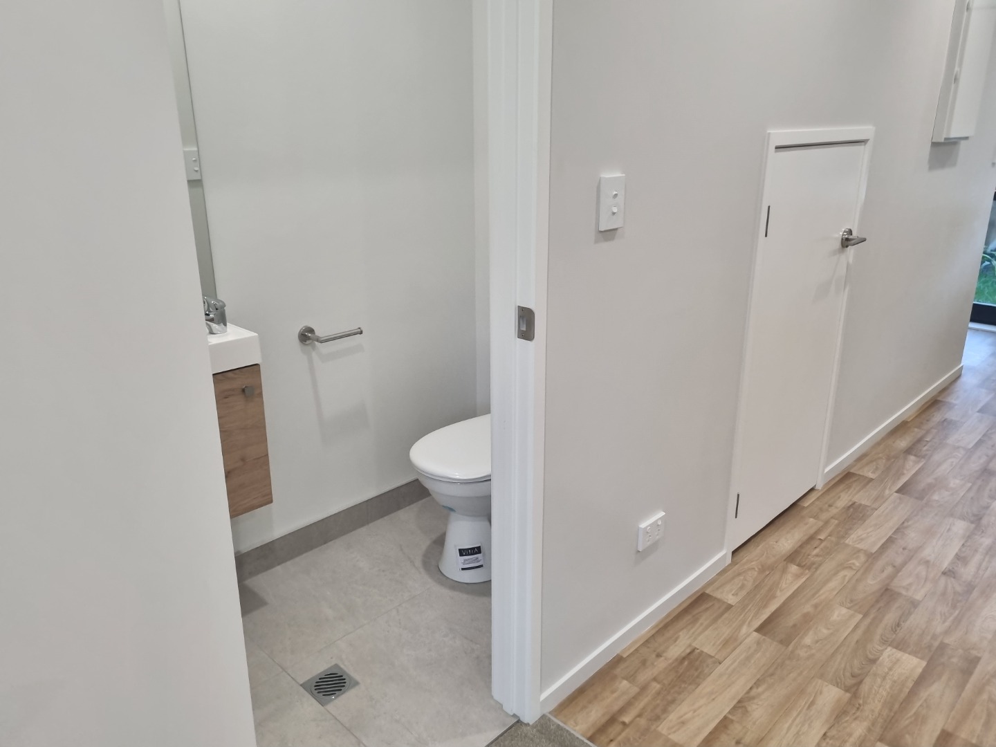 3 Bdrm Townhouse  in Mangere Bridge  photo