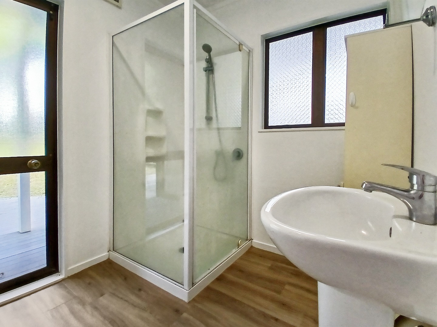  Peacefull four bedroom Mount Eden Home! photo