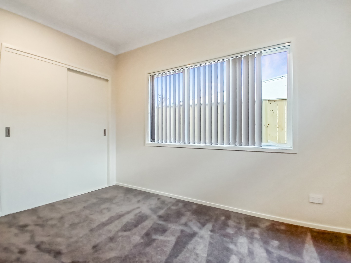 Stunning Brand new 6 x bedroom Papatoetoe home! photo