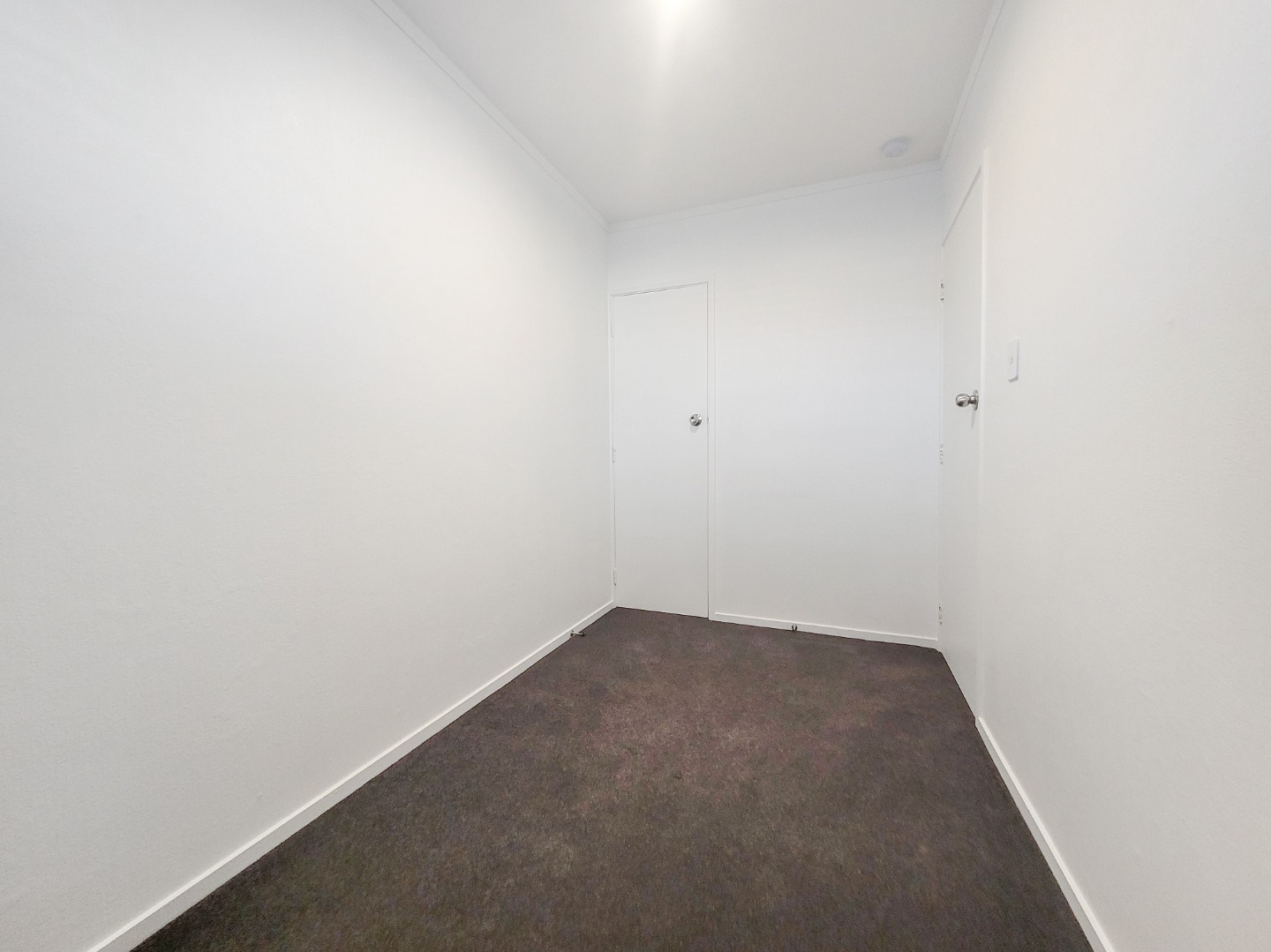 Refurbished two bedroom Onehunga mall unit. photo