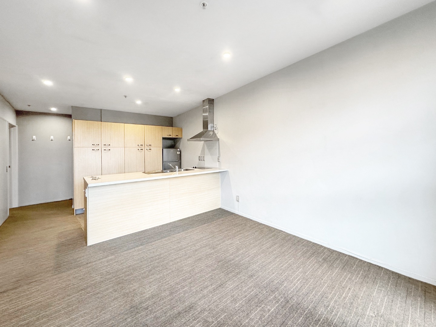 Two-Bedroom Apartment in Prime Newmarket Location photo