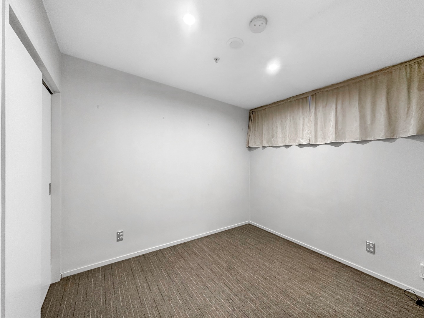 Two-Bedroom Apartment in Prime Newmarket Location photo