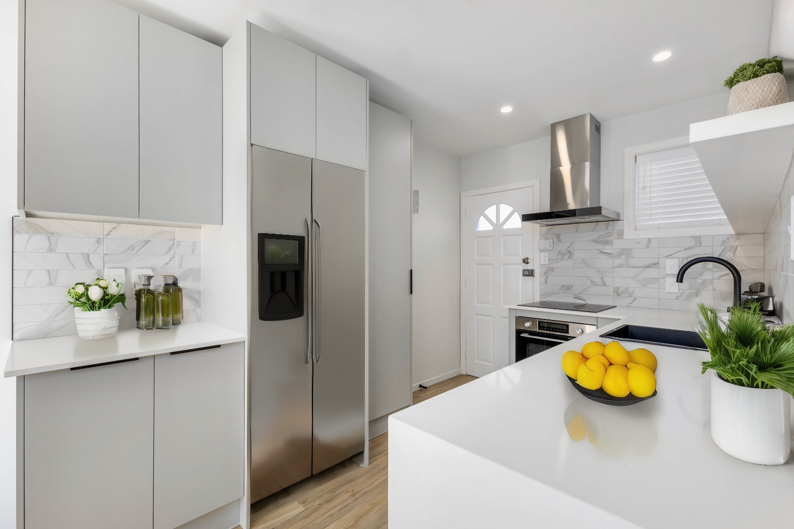 Refurbished two bedroom Onehunga mall unit. photo