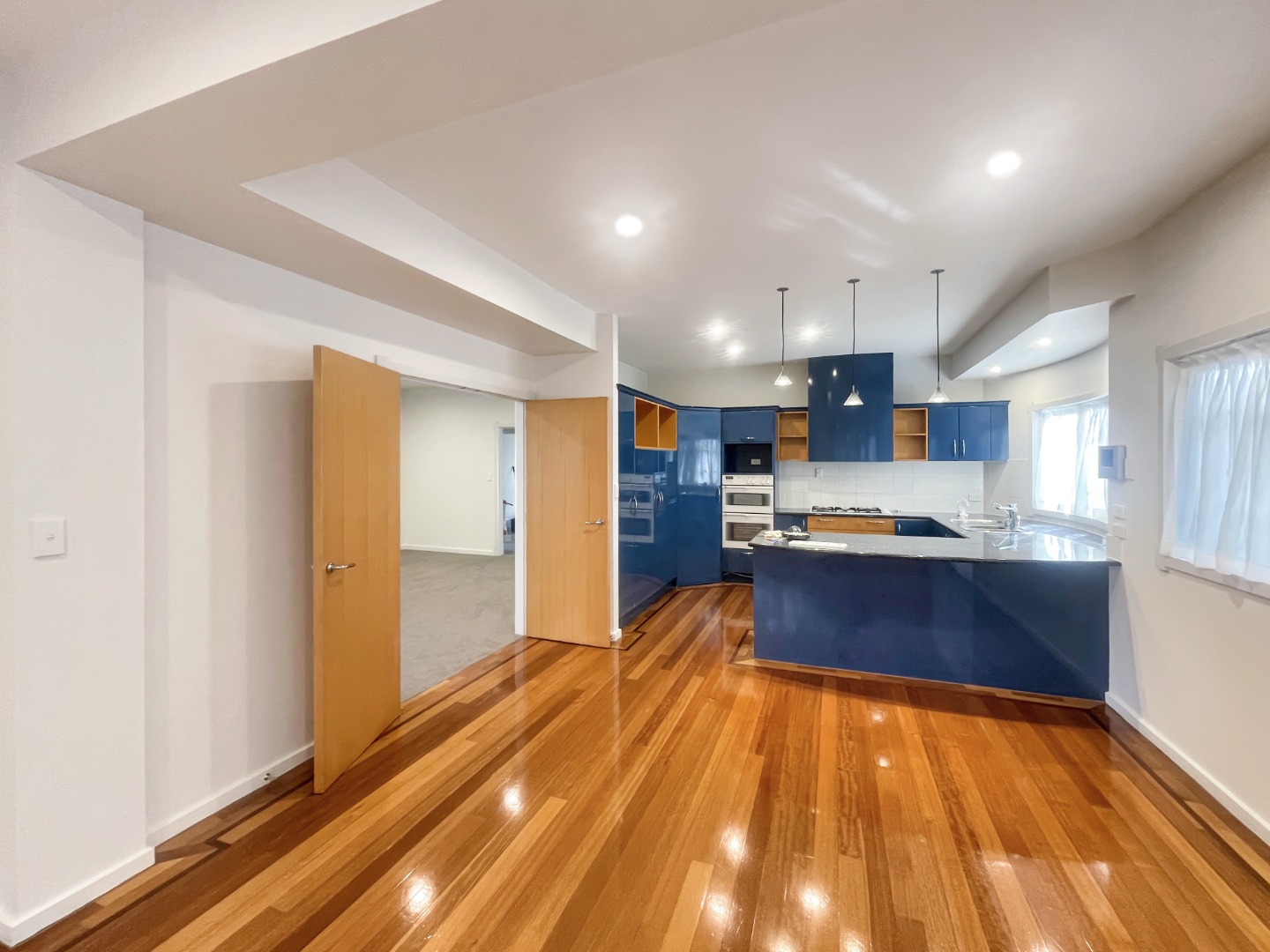 Remuera, 5bedroom Executive home  photo