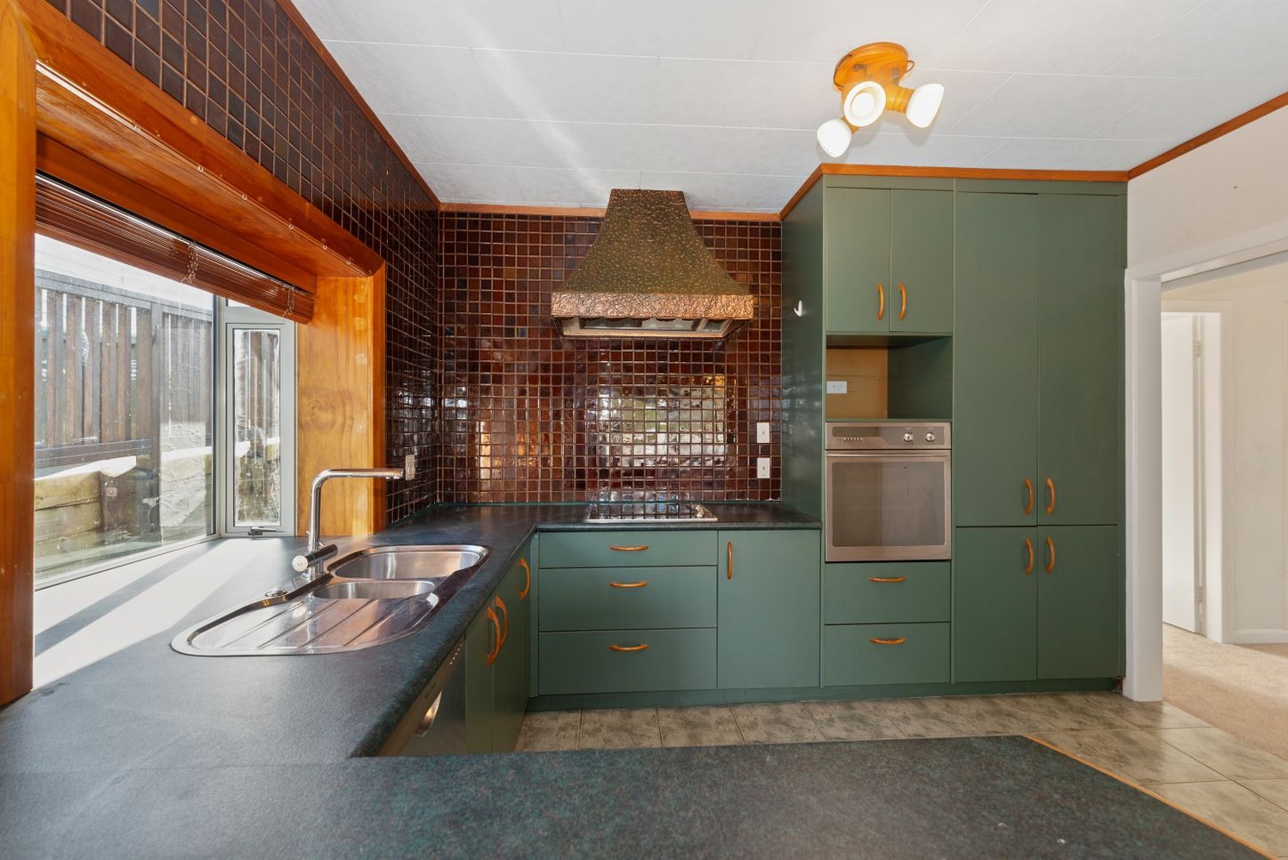 Sunny 3 bedroom family home in Glen Eden photo