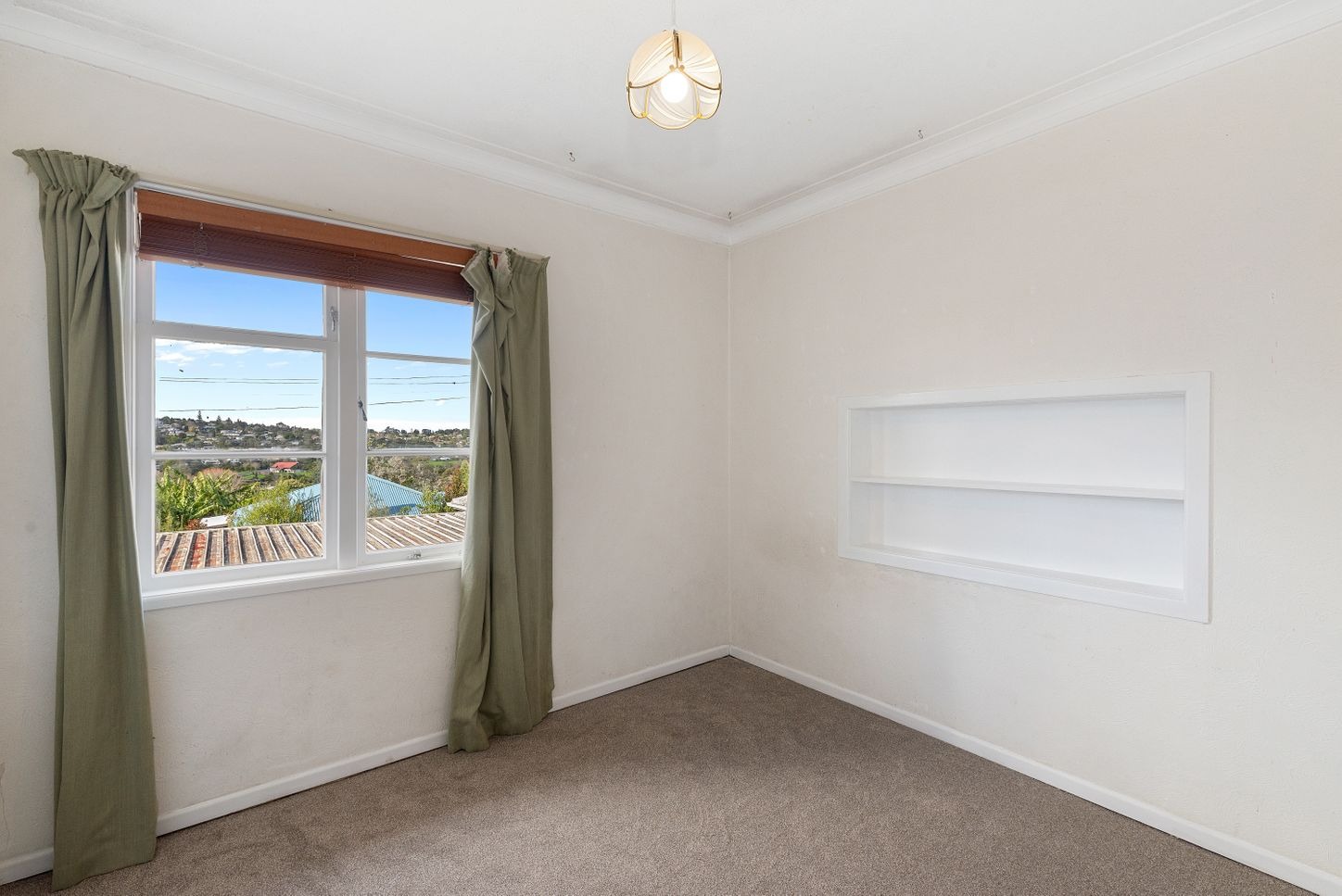 Sunny 3 bedroom family home in Glen Eden photo