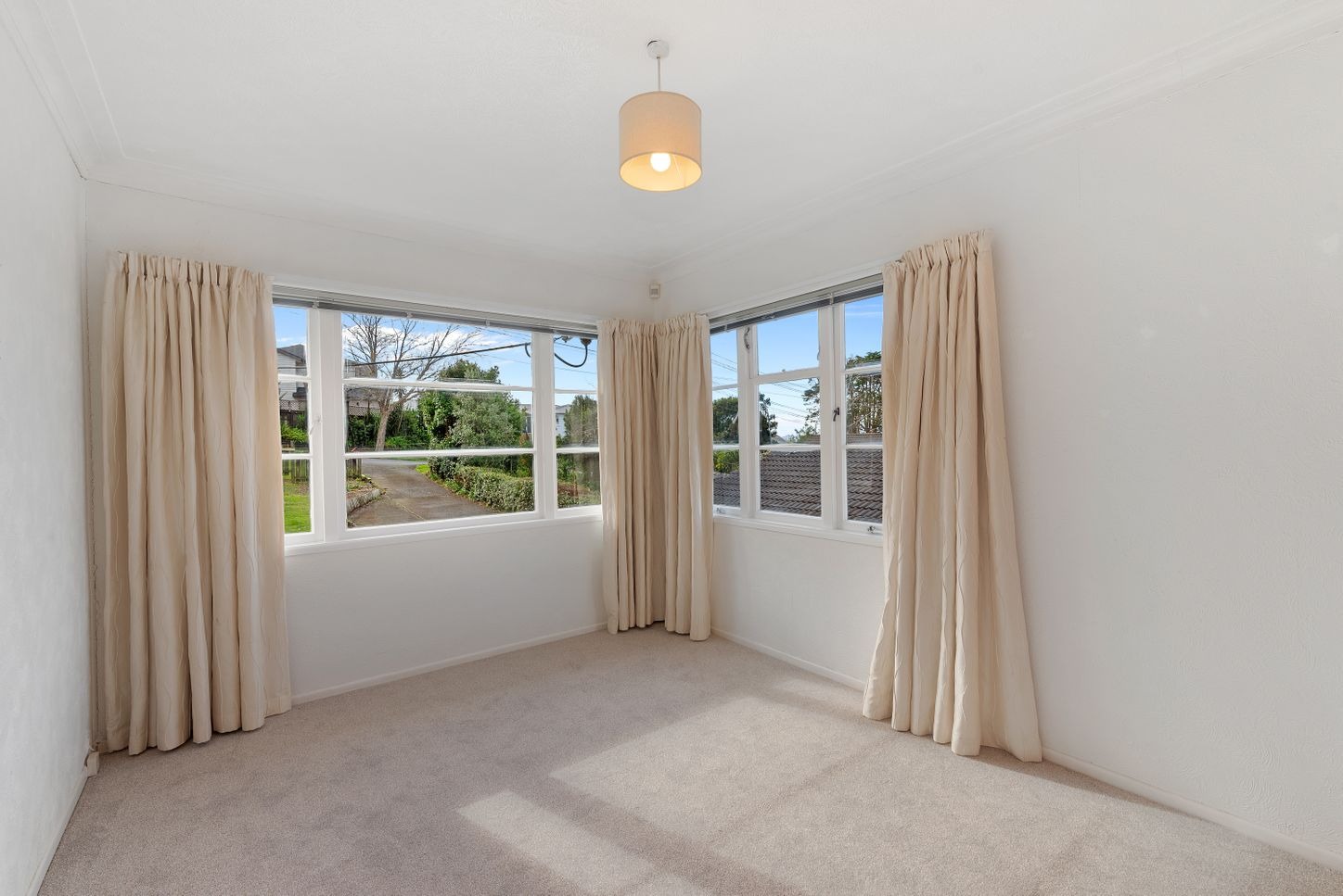 Sunny 3 bedroom family home in Glen Eden photo